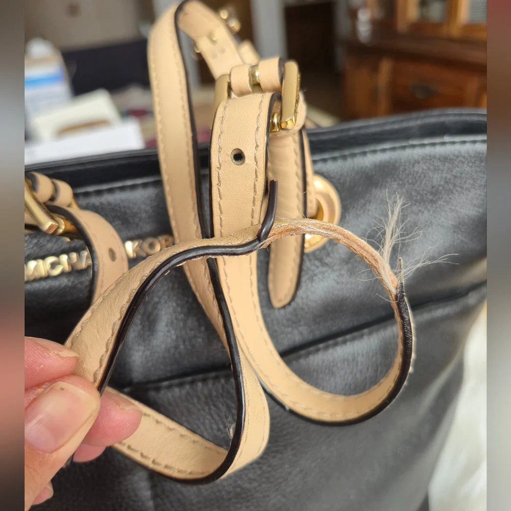 Michael Kors Black Tote with‎ Tan Handles ⚠️⬇️